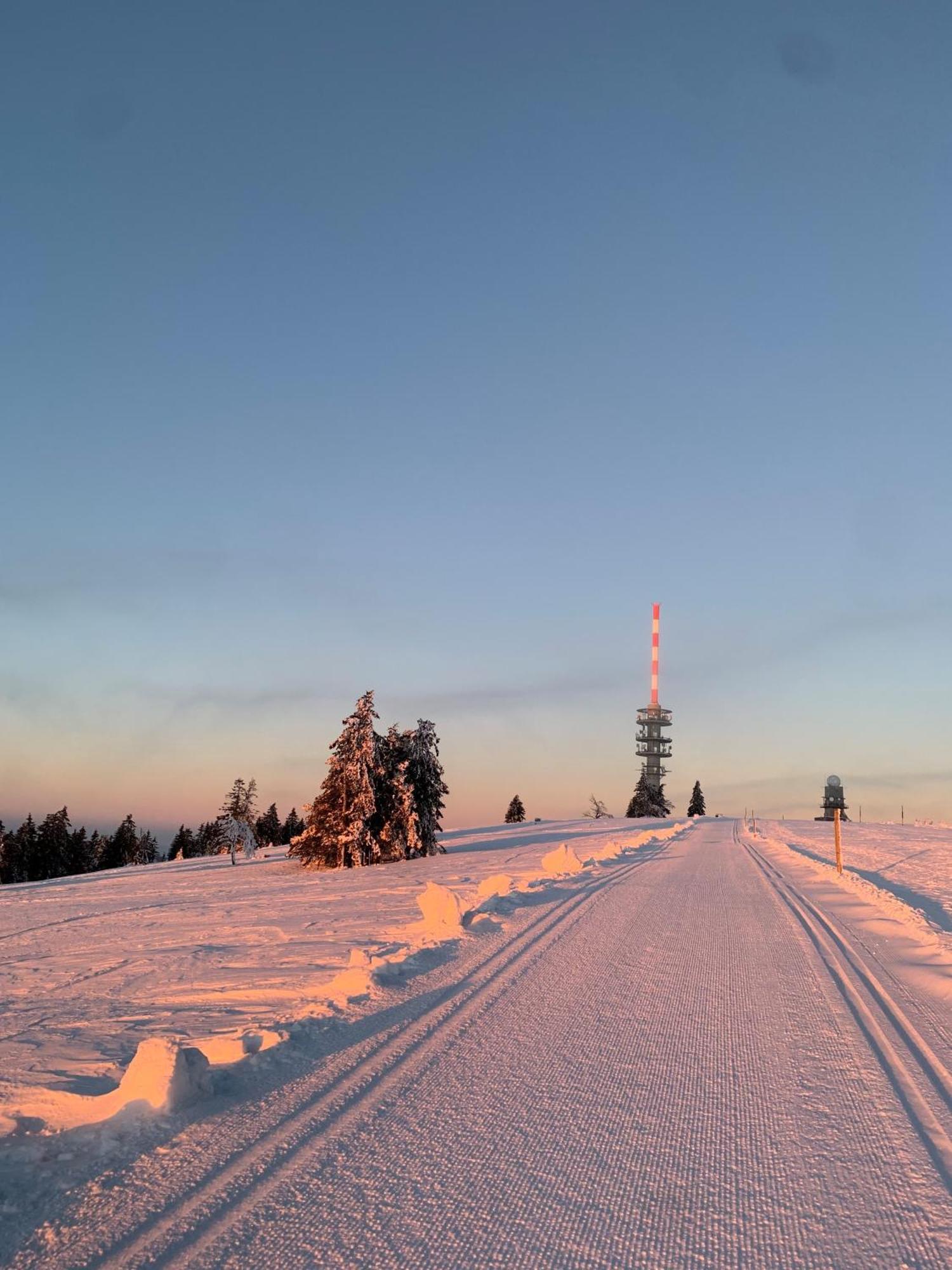 Stube9 Am Feldberg, Direkt An Der Skipiste, Ski In-Ski Out Feldberg  Esterno foto